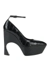 Victoria Beckham Leather Platform Pumps In Black