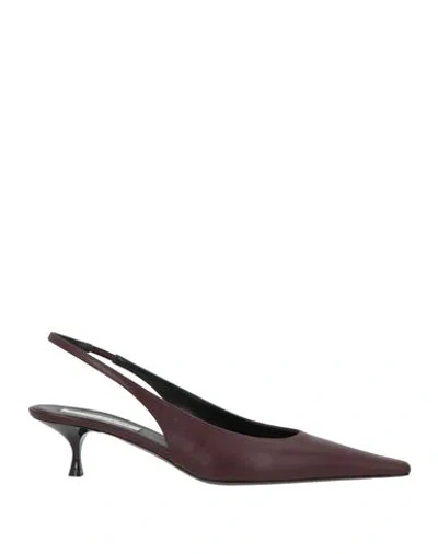 Victoria Beckham Woman Pumps Burgundy Size 9 Calfskin In Red