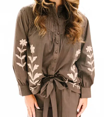 Victoria Dunn Women's Verity Blouse In Sandstone In Brown