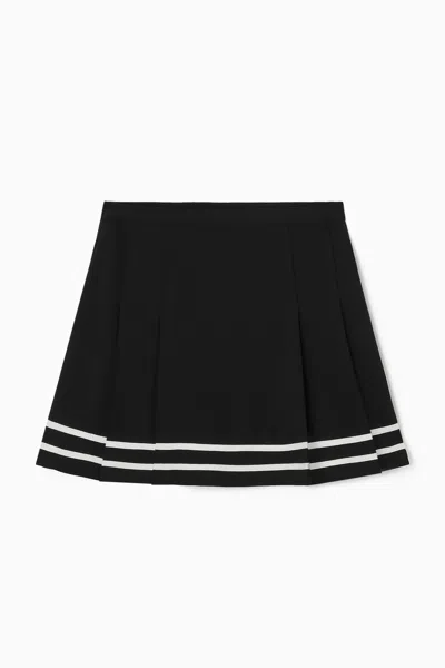 Victoria Paulsen Women's Black / White Jodie Stripe Skort - Black & White