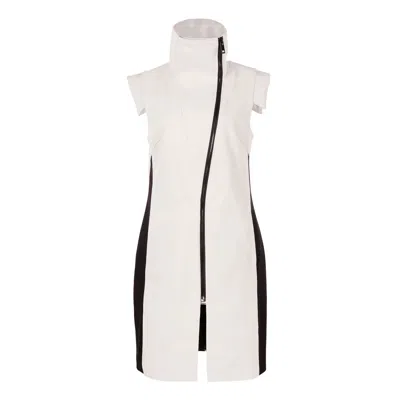 Victoria Rainer Women's White Asymmetrical High-collar Sleeveless Jacket - Ivory & Black