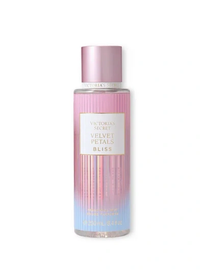Victoria Secret Ladies Velvet Petal Bliss Body Mist 8.4 oz Fragrances 667560237057