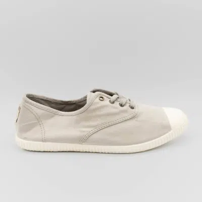 Victoria Women's Inglesa Tintada Puntera Sneaker In Beige In Neutral