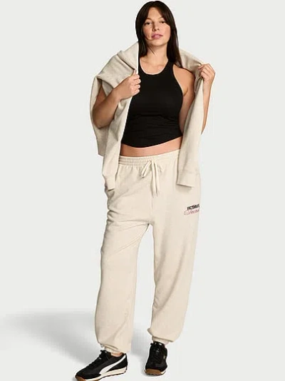 Victoria's Secret Angel Essentials Iconic Fleece Relaxed Jogger Sweatpant In Black