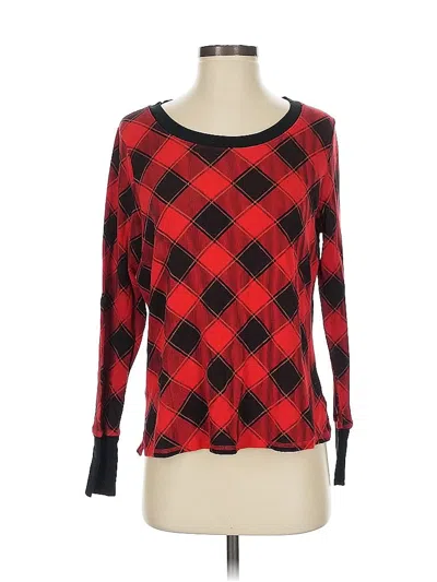 Pre-owned Victoria's Secret Long Sleeve T-shirt In Red