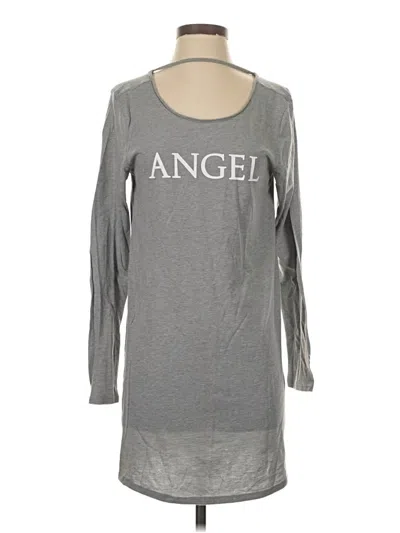 Pre-owned Victoria's Secret Long Sleeve T-shirt In Gray