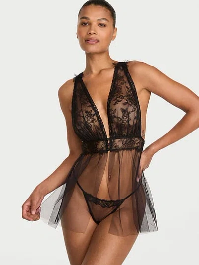 Victoria's Secret Very Sexy Rose Lace Plunge Babydoll Set In Black