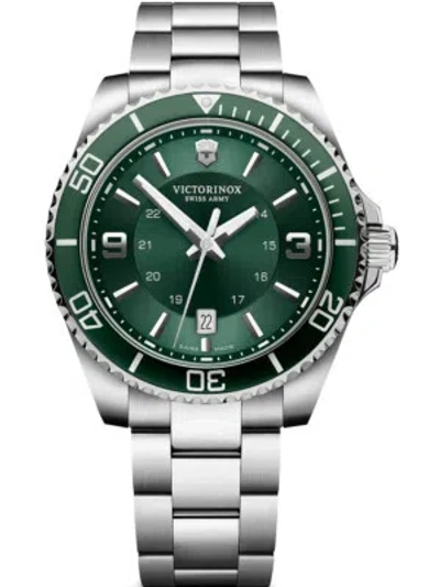 Pre-owned Victorinox 241934 Maverick Large Mens Watch 43mm 10atm