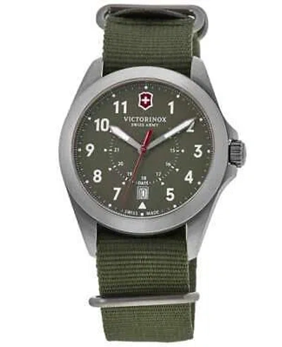 Pre-owned Victorinox Swiss Army Heritage Quartz Green Dial Nylon Men's Watch 241966