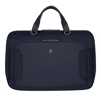 Victorinox Werks Traveler 7.0 Weekender In Blue