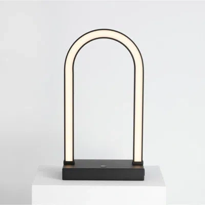Vidalite 18" White Table Lamp With Usb In Black
