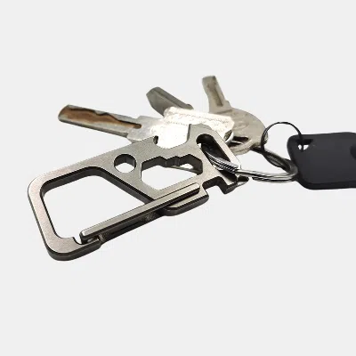 Vigor Heavy Duty Keychain Titanium Carabiner Clips Multifunctional Keychain In Gray