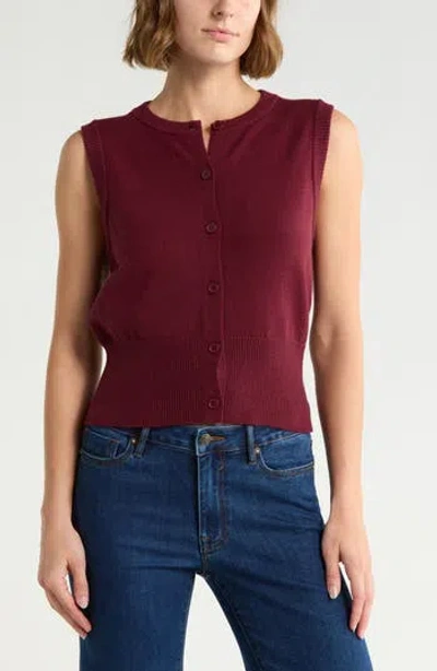 Vigoss Button Sweater Vest In Dark Cherry