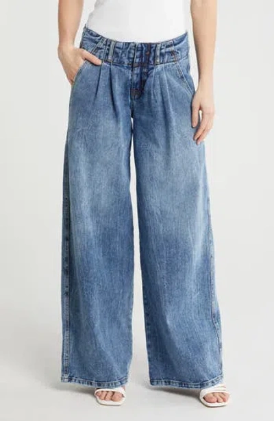 Vigoss Wide Leg Jeans In Medium Wash