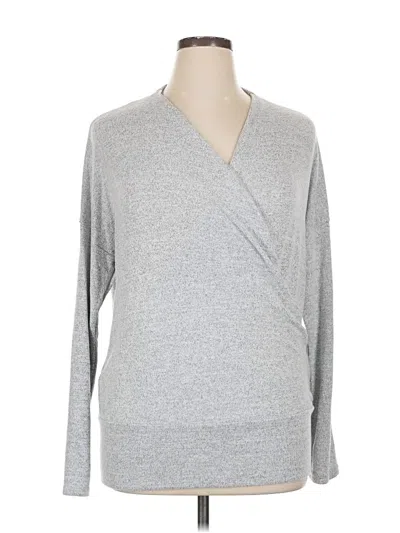 Pre-owned Viishow Long Sleeve Top Gray V Neck Tops