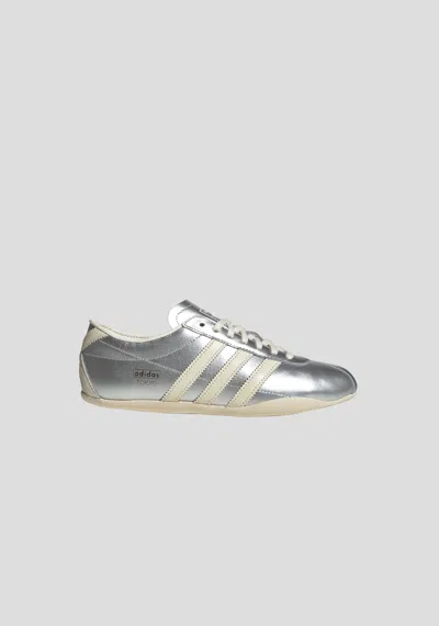 Viktoria & Woods Adidas Tokyo