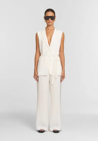 Viktoria & Woods Repertoire Sleeveless Blazer In White