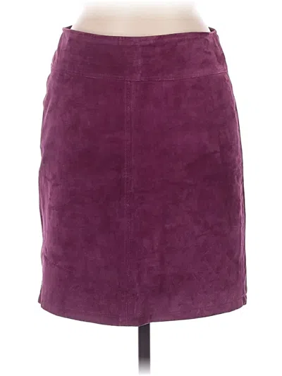 Pre-owned Vila Casual Skirt In Burgundy