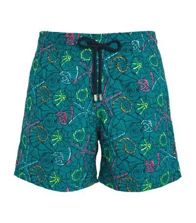 Vilebrequin Sea Shells Embroidered Mistral Swim Shorts In Green