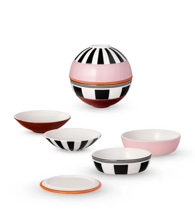 Villeroy & Boch 5 Piece Porcelain Iconic La Petite Memphis Dinner Set In Pink