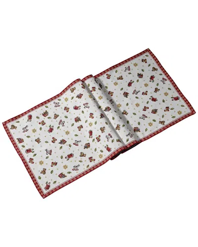VILLEROY & BOCH VILLEROY & BOCH CHRISTMAS TOY'S DELIGHT EXTRA LONG EMBROIDERED RUNNER