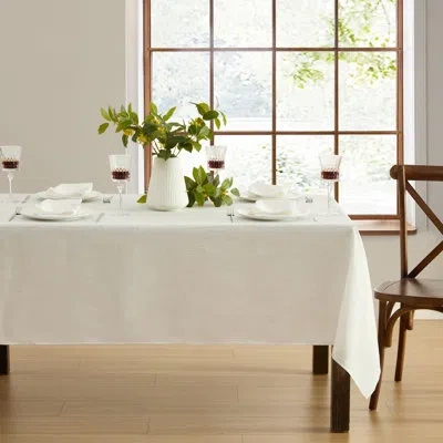 Villeroy & Boch Classic Embroidered Border Tablecloth In White