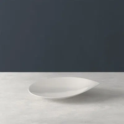 Villeroy & Boch Flow 7.75" X 6.5" Bread And Butter Plate In White