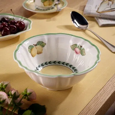 Villeroy & Boch French Garden 25.25 oz Fleurence Fluted Rice Bowl In White;green