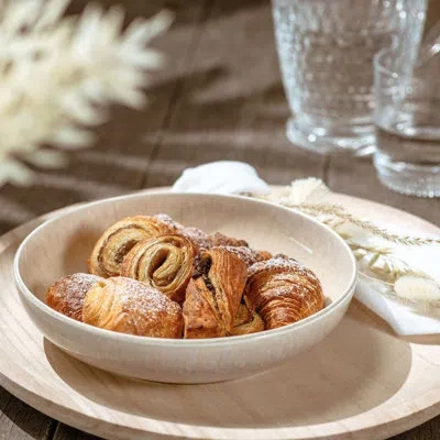 Villeroy & Boch Like. By  Perlemor Pasta Bowl In Sand