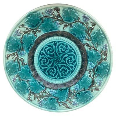 Pre-owned Villeroy & Boch Majolica Grape Plate , Circa 1890 In Purple