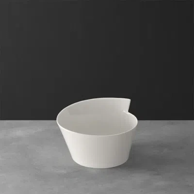 Villeroy & Boch New Wave Salad Bowl/soup Tureen In White
