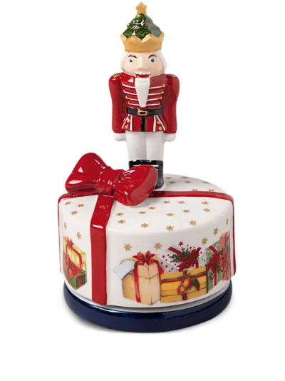 Villeroy & Boch Nostalgic Melody Nutcracker Rotating Figurine (15cm) In White