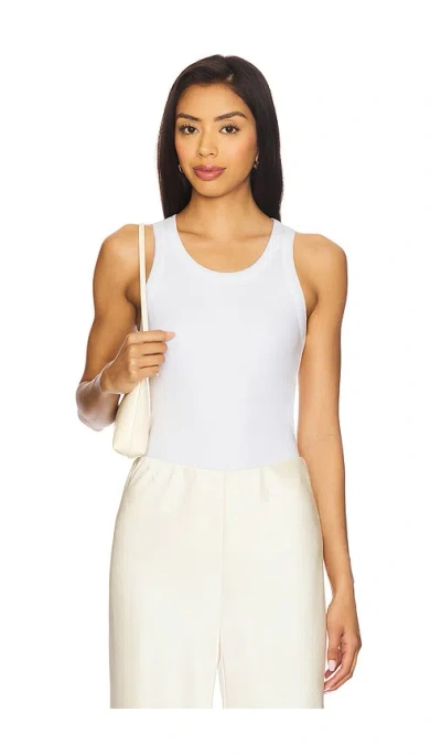 Vince Scoop Neck Tank In White