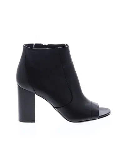 Pre-owned Vince Ankle Boots In Black