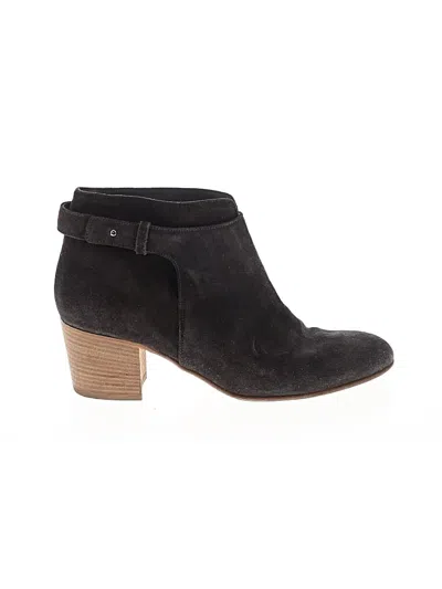 Pre-owned Vince Ankle Boots In Black