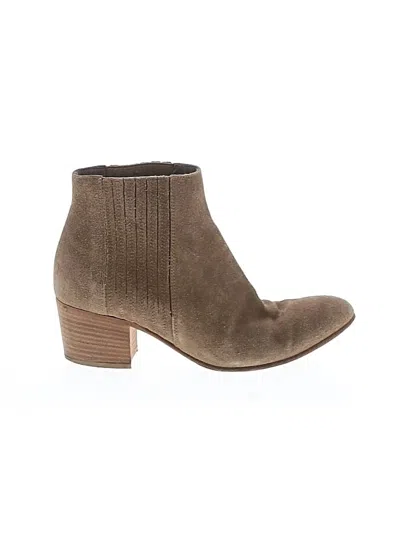 Pre-owned Vince Ankle Boots In Brown