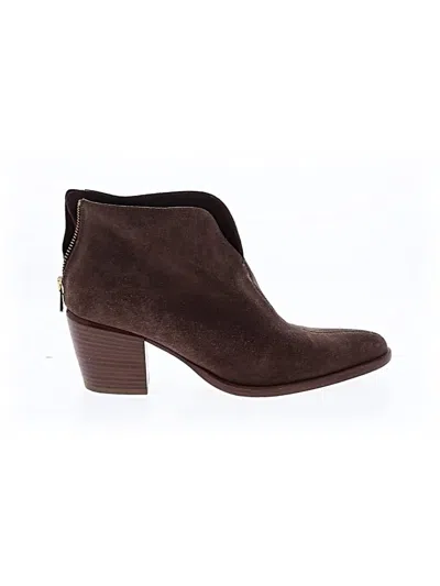Pre-owned Vince Ankle Boots In Brown