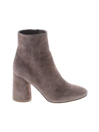 Pre-owned Vince Ankle Boots In Gray