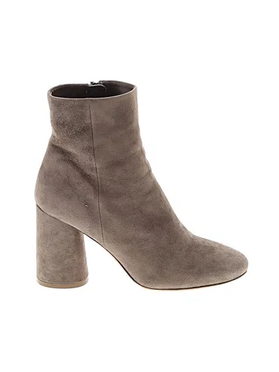 Pre-owned Vince Ankle Boots In Gray