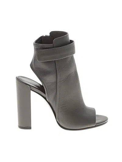 Pre-owned Vince Ankle Boots In Gray
