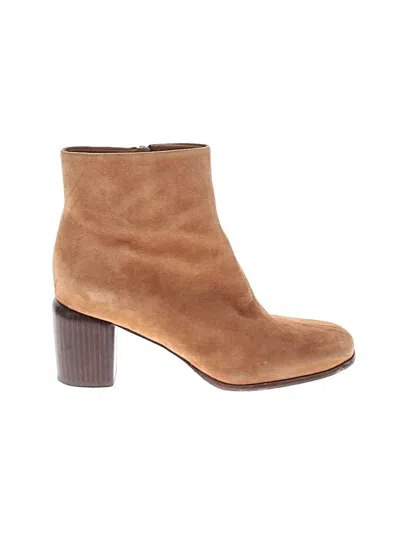 Pre-owned Vince Ankle Boots In Tan