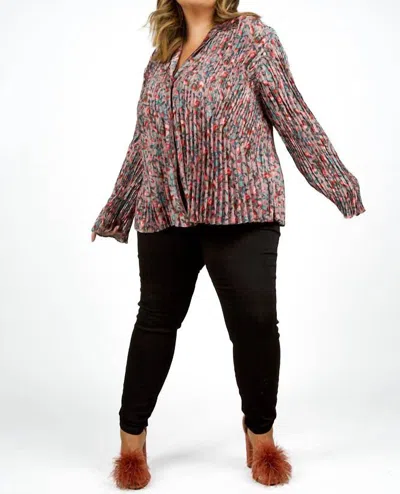 Vince Berry Blooms Pleated Blouse - Plus In Petal Quartz In Multi