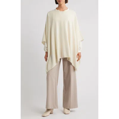 Vince Boat Neck Silk & Cashmere Poncho In 100wht