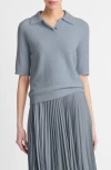 Vince Cashmere Blend Bouclé Short-sleeve Polo Sweater In Lake Stone
