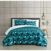 Vince Camuto Ada Comforter Set