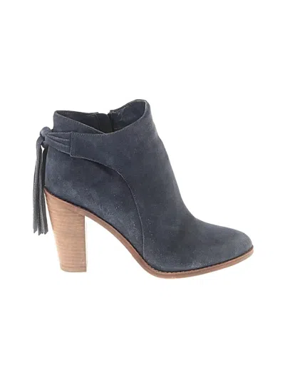 Pre-owned Vince Camuto Ankle Boots In Blue