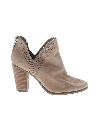 Pre-owned Vince Camuto Ankle Boots In Brown