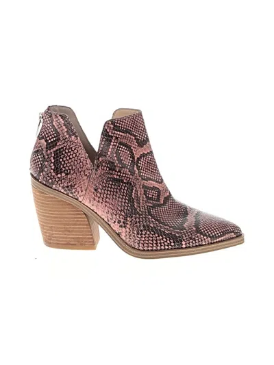 Pre-owned Vince Camuto Ankle Boots In Pink