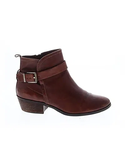 Pre-owned Vince Camuto Ankle Boots In Tan