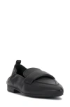 Vince Camuto Azur Flat In Black